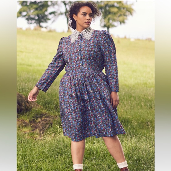 Laura Ashley X Joanie Nia Daniela Floral Print Lace Collar Button-Down Dress - Picture 4 of 9